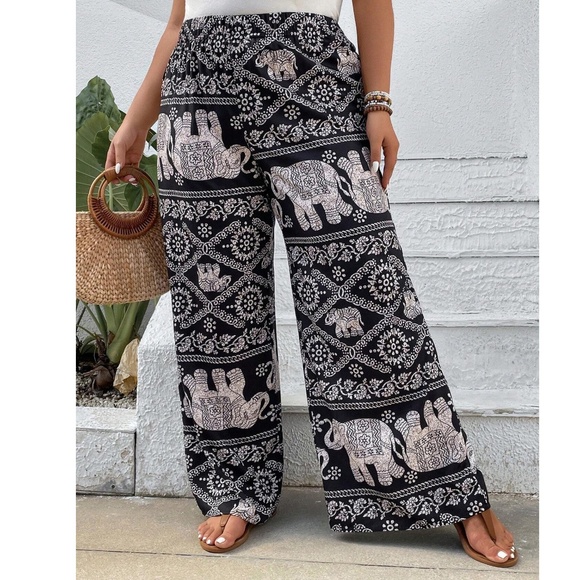Boho Floral Elephant Print Wide leg Pants - Picture 3 of 4